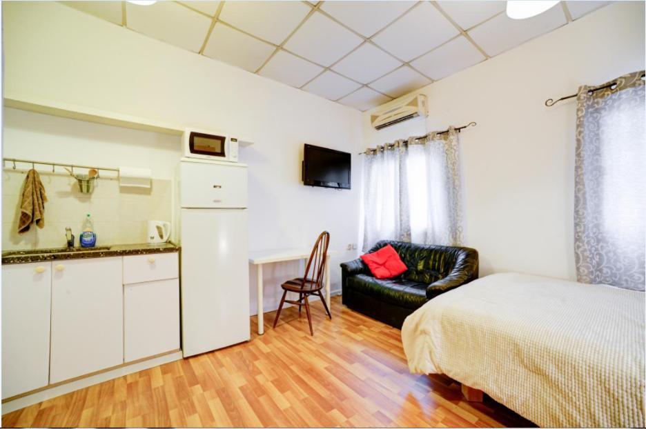 Tel Aviving - Apartments By The Beach Екстериор снимка