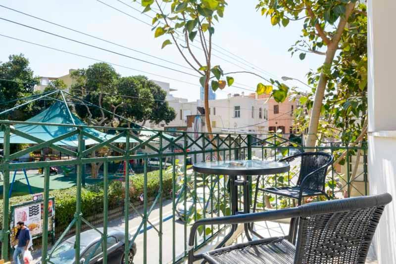 Tel Aviving - Apartments By The Beach Екстериор снимка