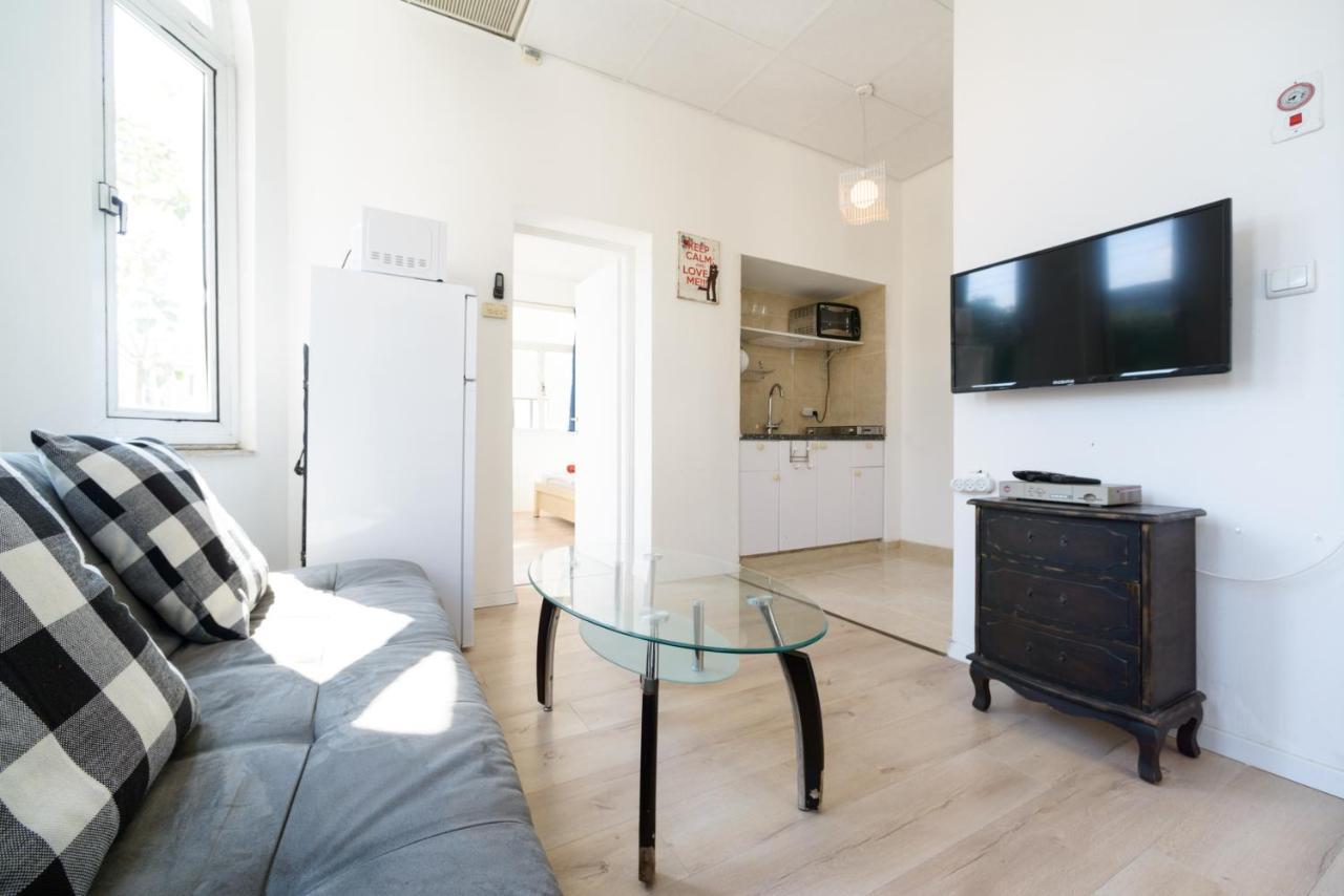 Tel Aviving - Apartments By The Beach Екстериор снимка